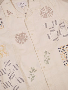Wax London Didcot Shirt in Ecru/Pale Blue Doodle Embroidery